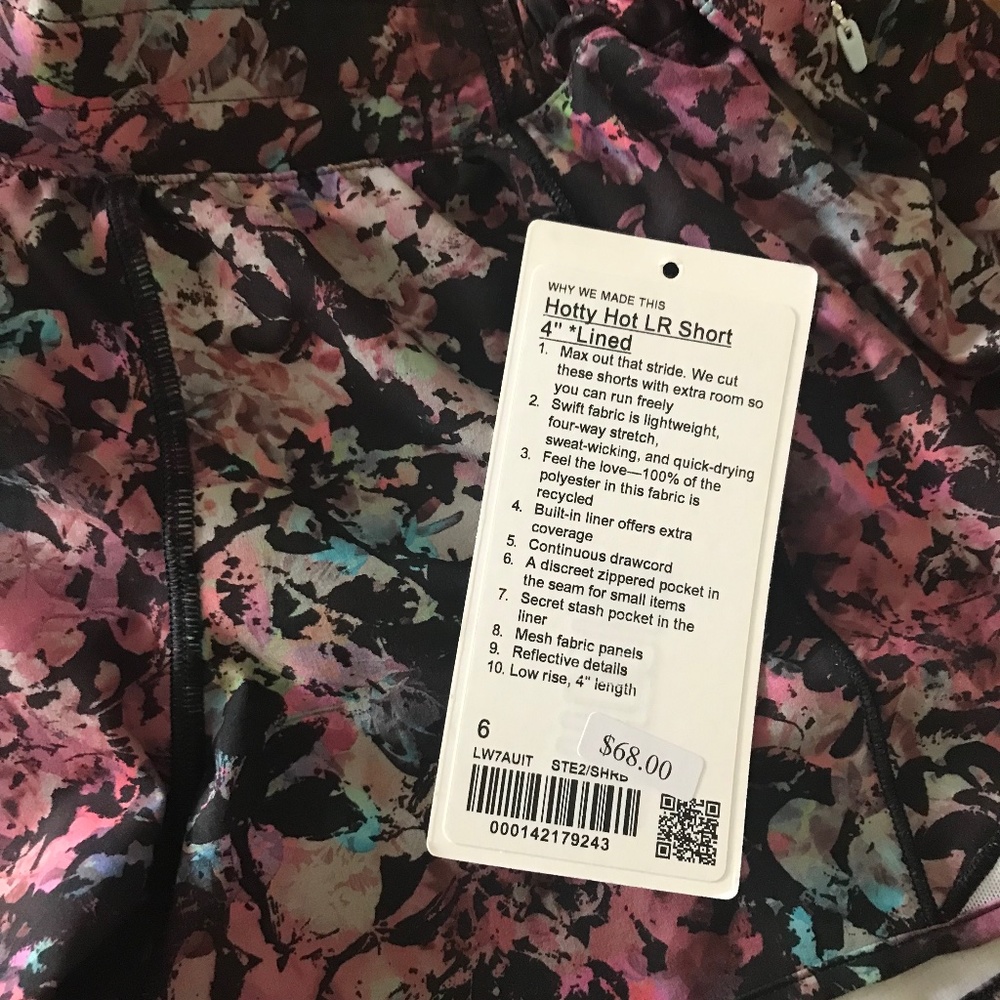 Lululemon hotty hot short